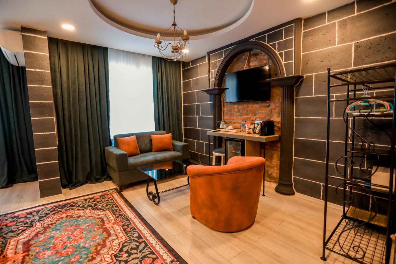 דייארבקיר Hasuni Tas Hotel מראה חיצוני תמונה